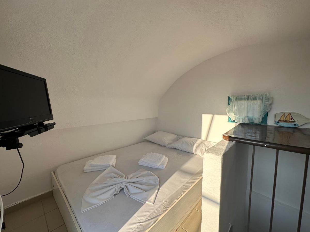 Emerald Seaside Apartment In Pefkohori بيفكوهوري المظهر الخارجي الصورة