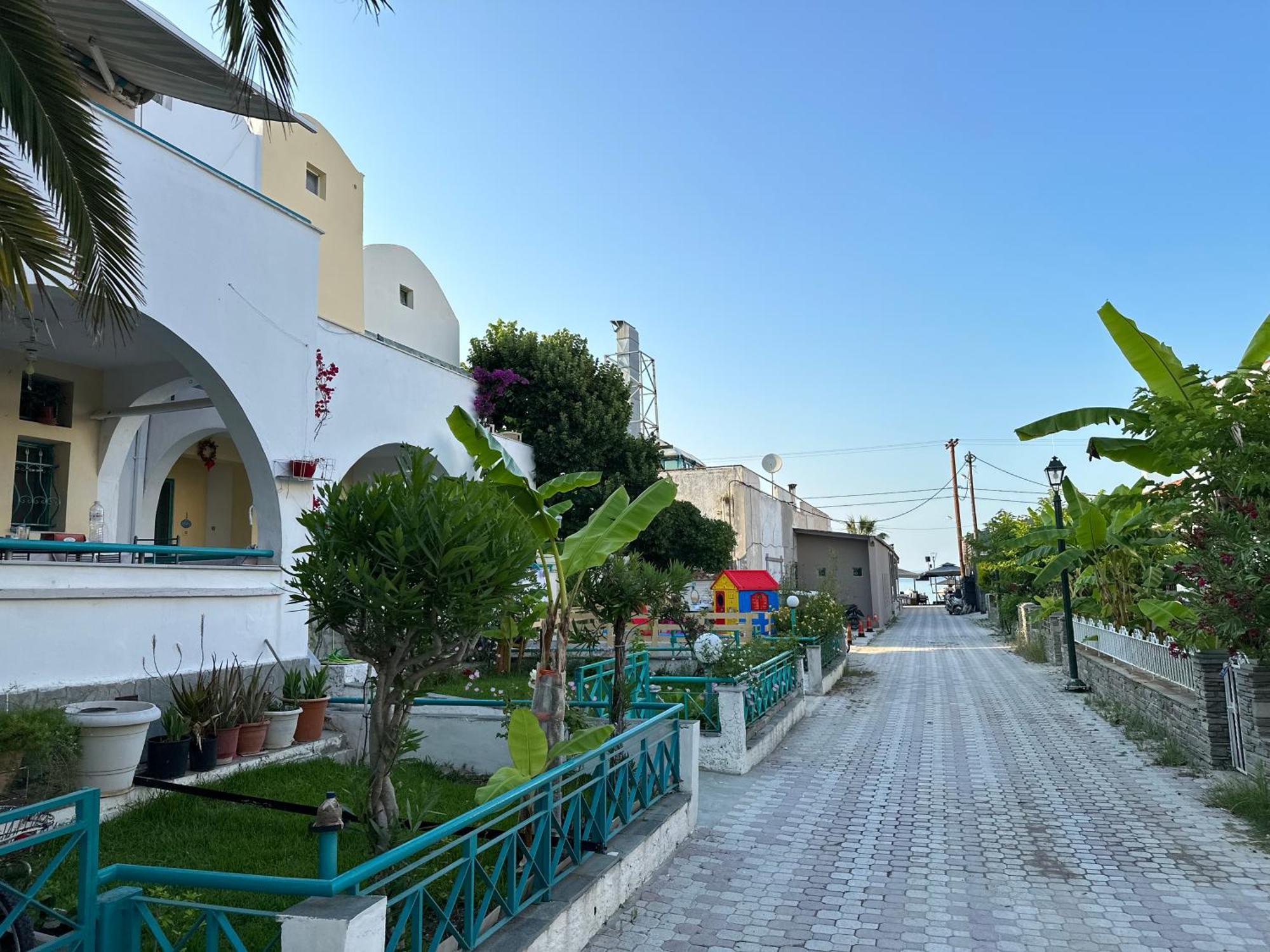 Emerald Seaside Apartment In Pefkohori بيفكوهوري المظهر الخارجي الصورة